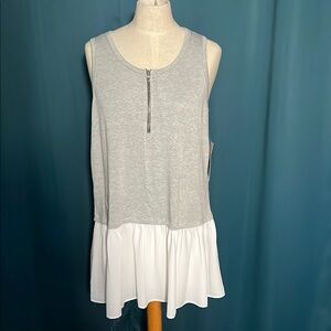 Karen Kane Gray Sleeveless Tiered Tank Top